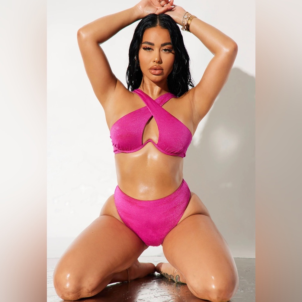 NWT Dark Pink Glitter Underwire and High Waist Bikini